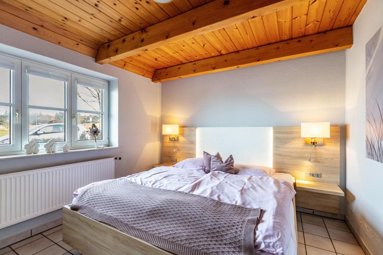 Appartement Schipp Landen Frida à Husum  Extérieur photo